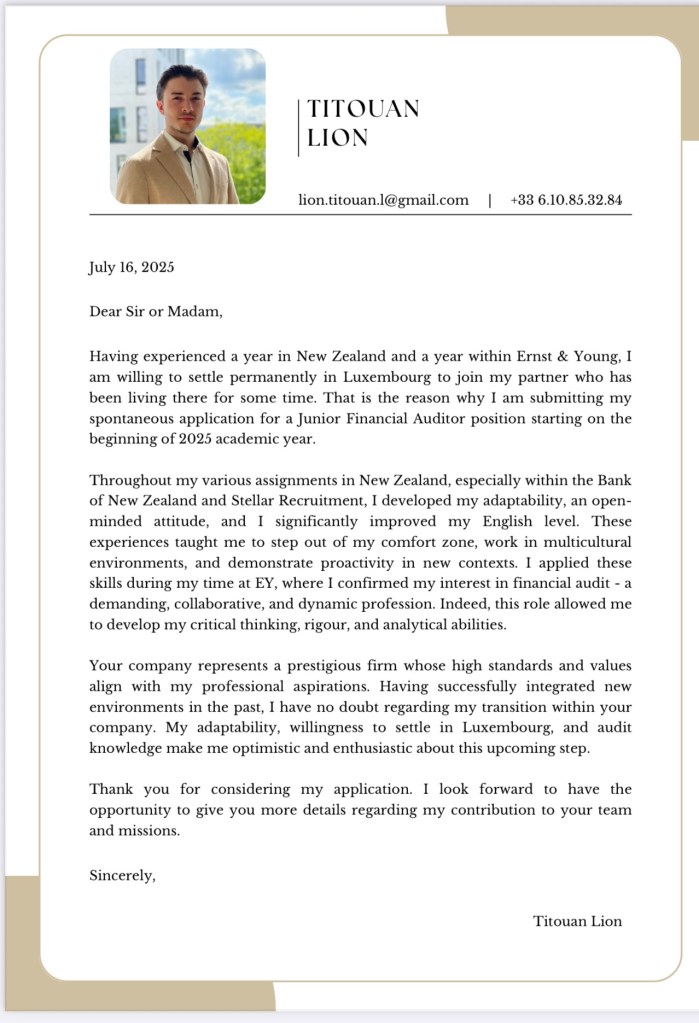 CV de Titouan Lion / Auditeur Financier Junior / La Communauté Française en recherche d’opportunités