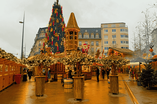 Place de PAris, Niklosmaart, Saint Nicolas