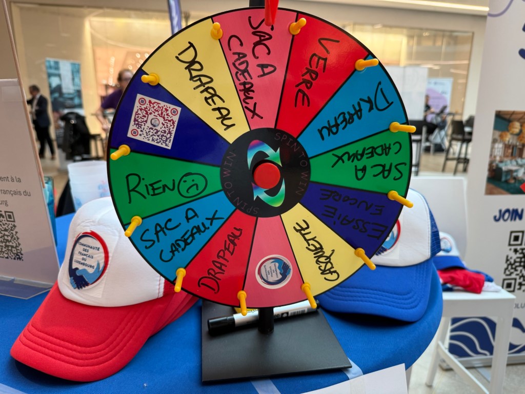 La roue à Cadeaux de la Communauté des Français du Luxembourg