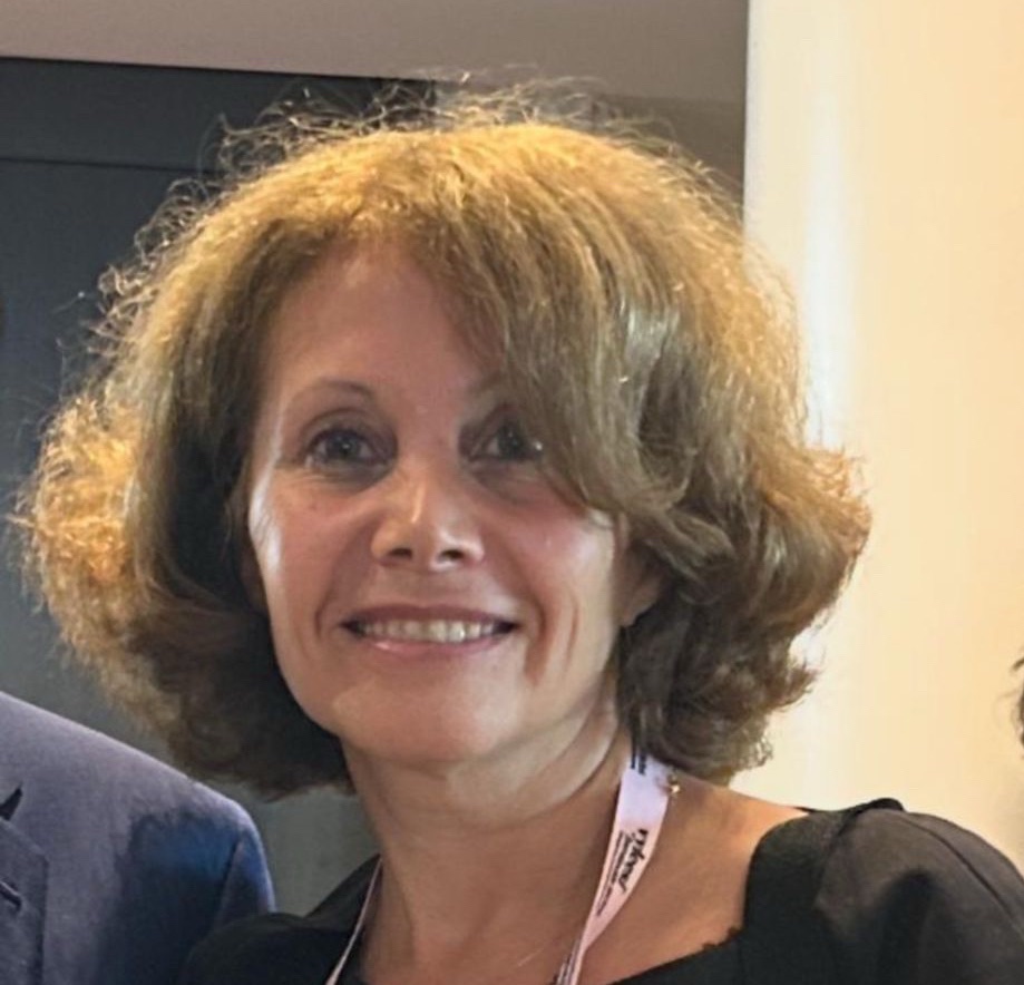 Choucroun Danielle,Docteur en Médecine, diplômée de la Faculté de Médecine Paris V, hôpital Necker Enfants Malades, née à Paris, originaire de Saint-Germain-en-Laye, habite à  Luxembourg ville depuis 2019