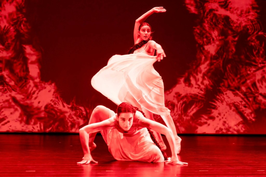 Enypnion de Mária Devitzaki - un voyage onirique !