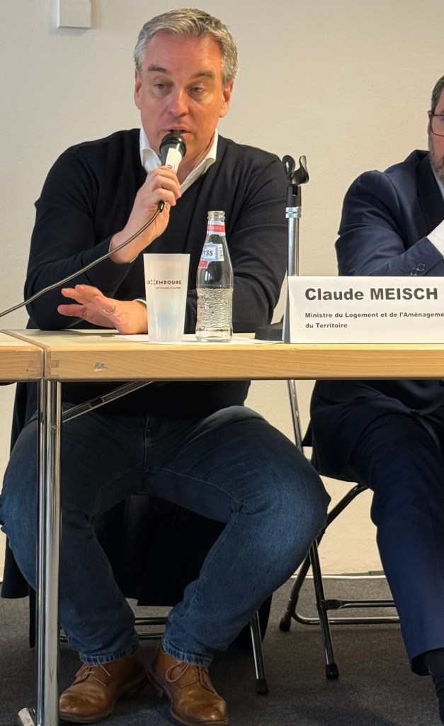 Le ministre Claude Meisch - Débat- conférence de PiiLux - Plateforme Immigration et Intégration Luxembourg