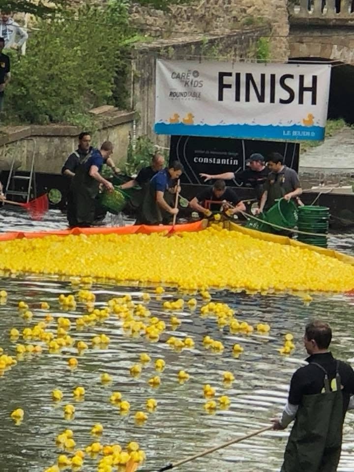 Duck Race Luxembourg 2026 : course de canards en plastique au Luxembourg